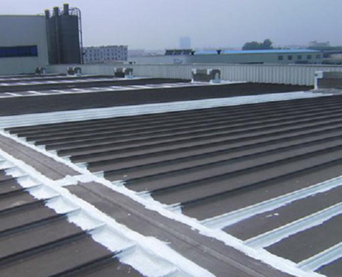 韶关彩钢瓦屋面漏水问题只有好的防水系统能够解决